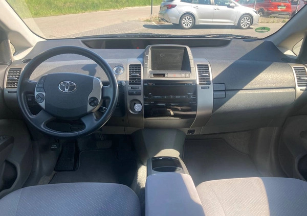 Toyota Prius cena 34500 przebieg: 40100, rok produkcji 2008 z Kraków małe 56